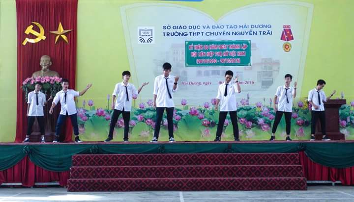 Loa Loa: Tháng 10 – Nhiều sự kiện đáng nhớ của năm học!
