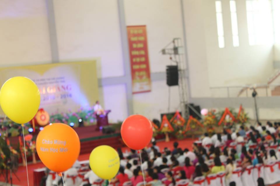 Lời chào đến từ chuyên Nguyễn Trãi