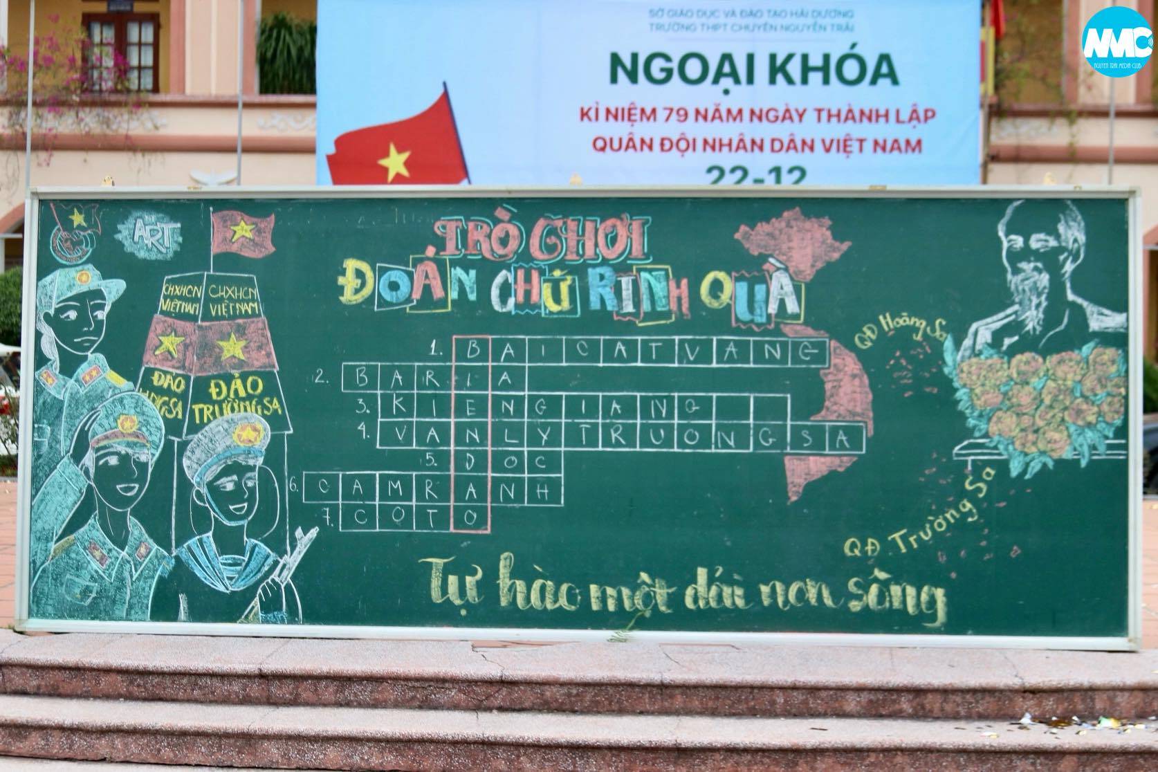 Chương trình ngoại khóa “Kỉ niệm 79 năm Ngày Thành lập Quân đội Nhân dân Việt Nam 22/12 và 34 năm Ngày Hội Quốc Phòng Toàn Dân”