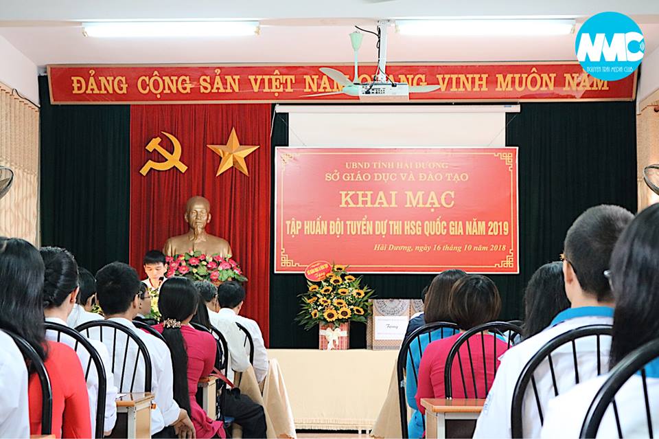 KHAI MẠC ĐỢT TẬP HUẤN ĐỘI TUYỂN DỰ THI HSG QUỐC GIA NĂM HỌC 2018-2019