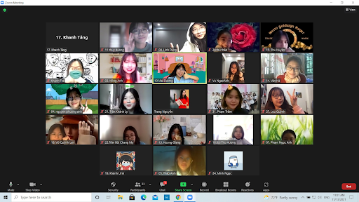 Tuần đầu trở lại học online: Khi Covid không thể ngăn cản việc học