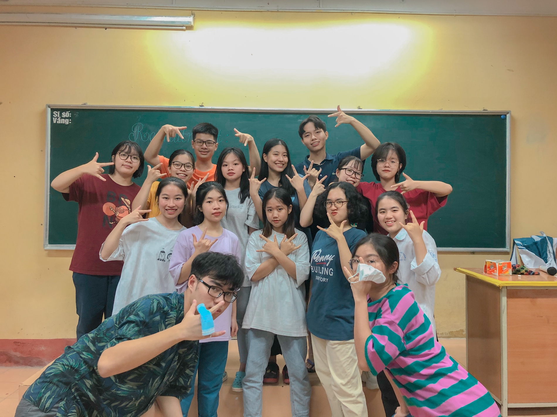 Câu lạc bộ tiếng Anh - English Club: Vừa học vừa chơi!