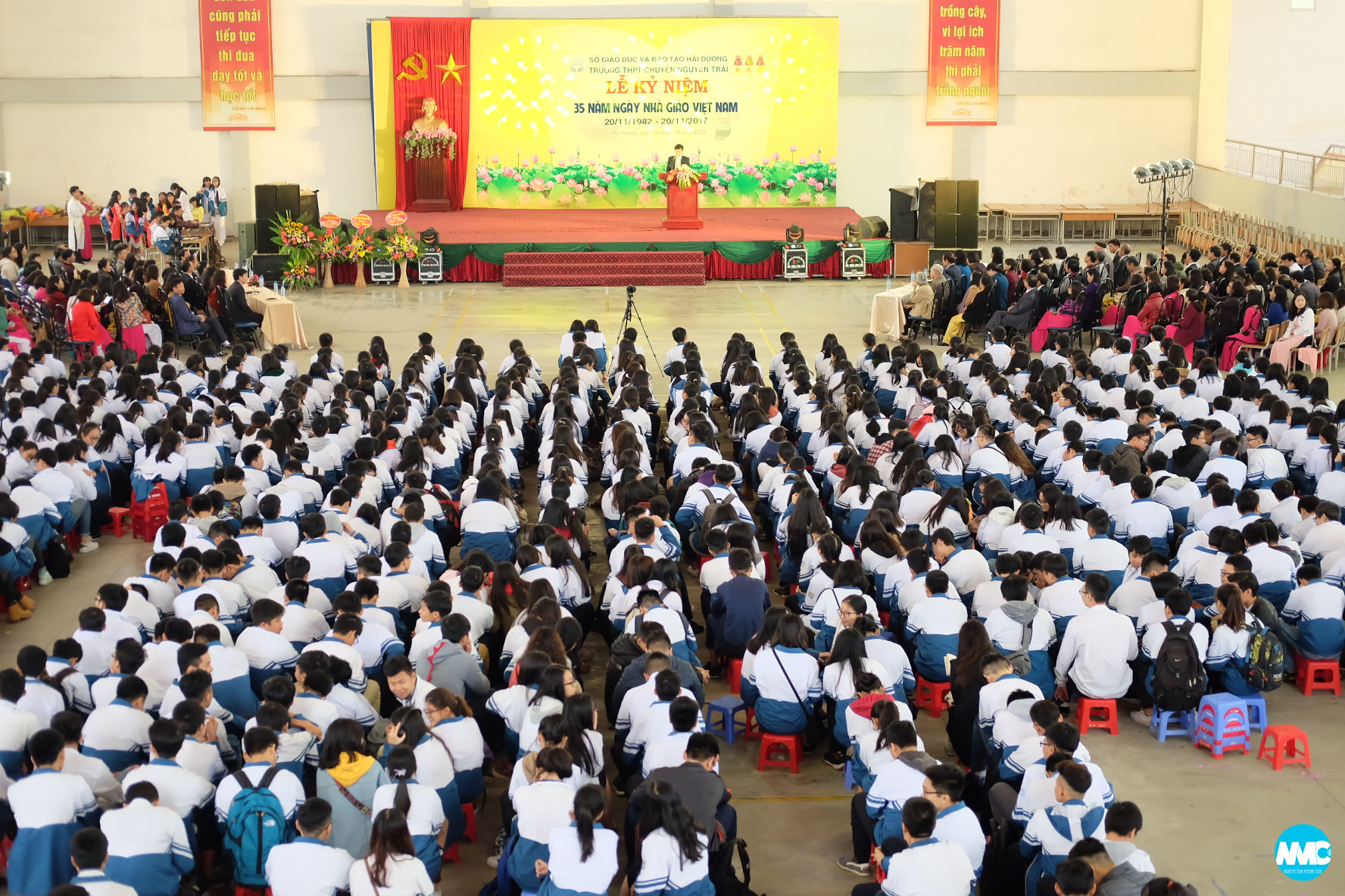 NGÀY NHÀ GIÁO VIỆT NAM 20/11 – MỘT MÙA TRI ÂN NỮA LẠI ĐẾN