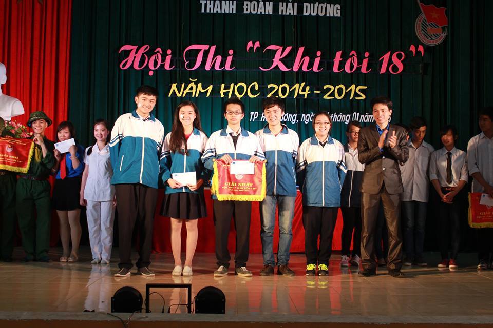 Đội tuyển "Khi tôi 18" trường ta giành giải nhất toàn thành phố