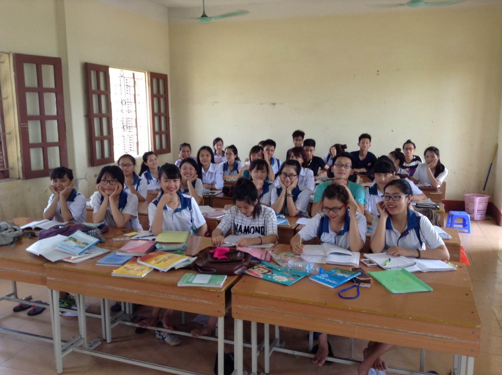 KHÔNG KHÍ ÔN THI THPT QUỐC GIA