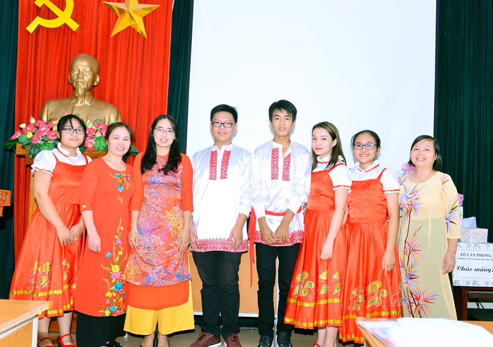 Tiếng Nga - Kết nối bốn phương