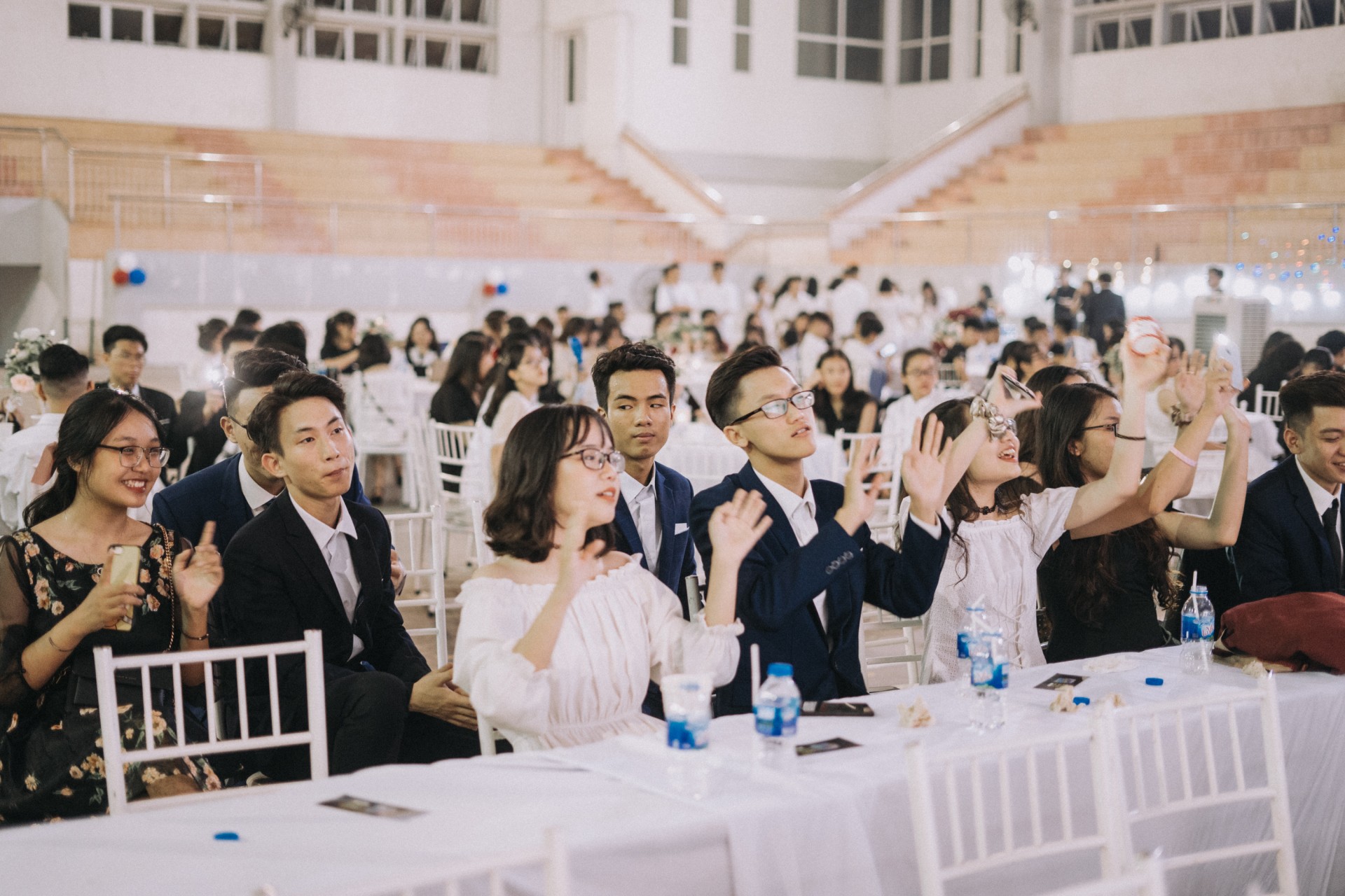 Nhấn để phóng to