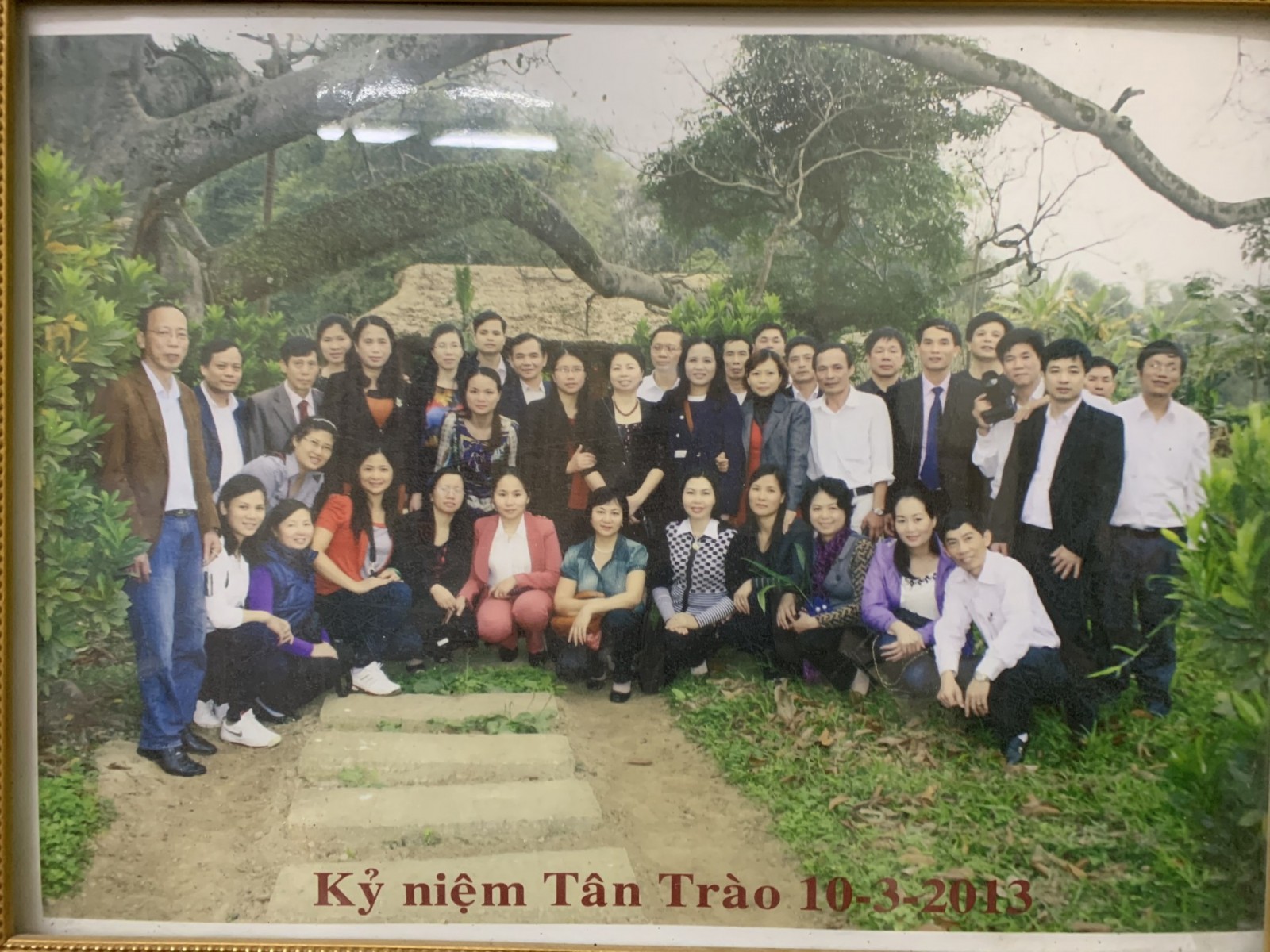 Nhấn để phóng to