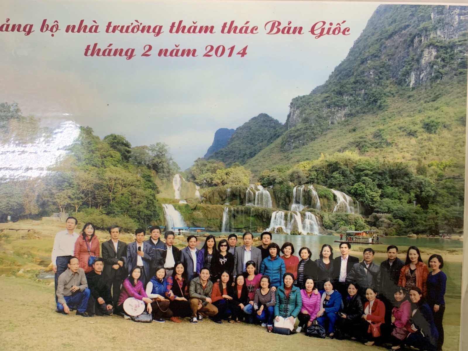 Nhấn để phóng to
