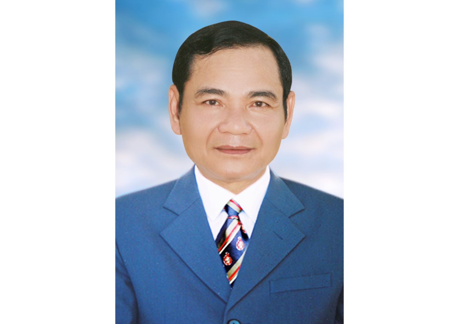Nhấn để phóng to