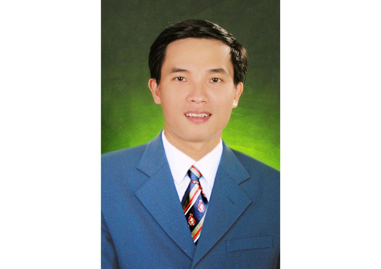 Nhấn để phóng to