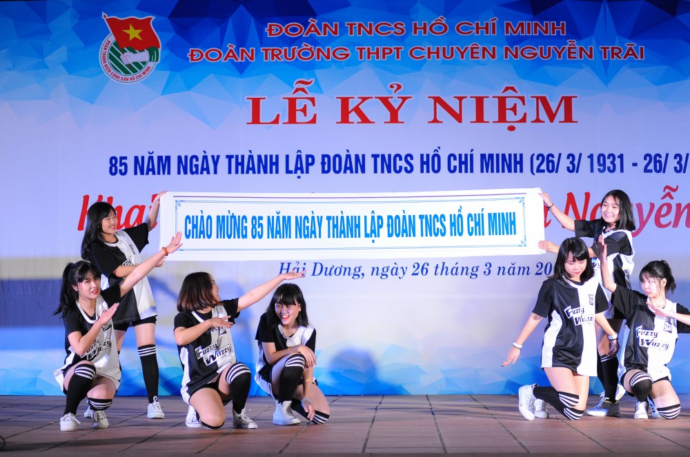 Ấn tượng với các tiết mục văn nghệ trong Đêm nhạc hội 26/3