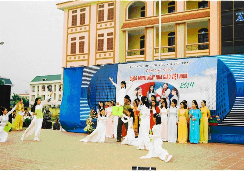 Vài nét về Đoàn trường Nguyễn Trãi