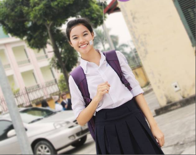 Ấn tượng nữ sinh chuyên Anh xinh xắn và năng động