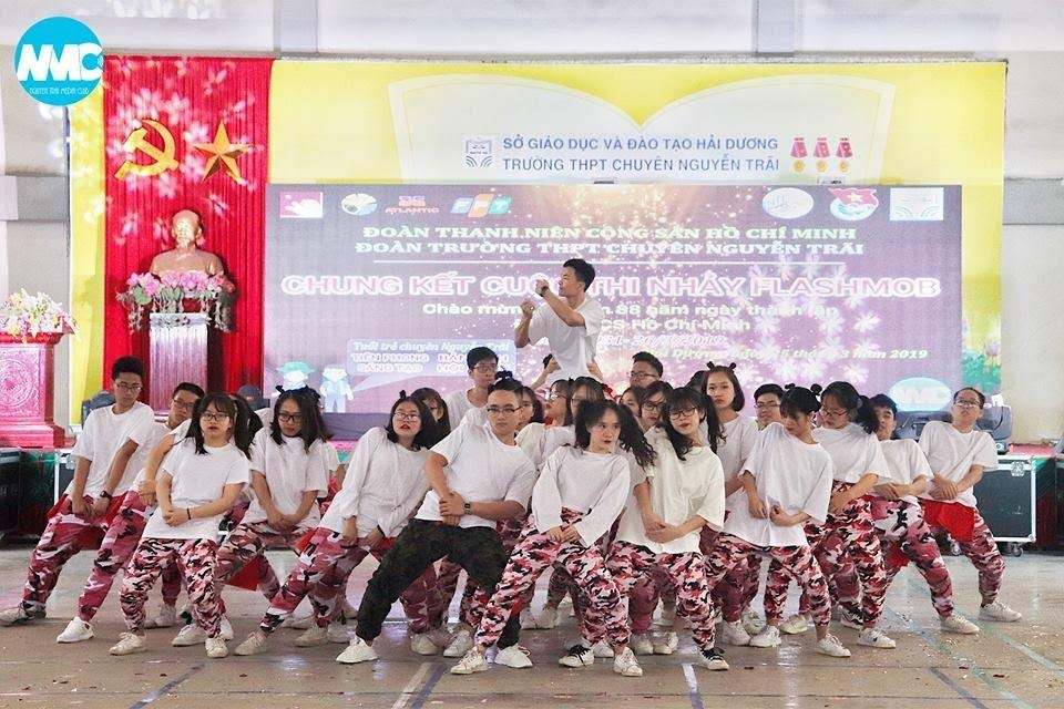 Khối chuyên Hóa - Thành công nối tiếp thành công