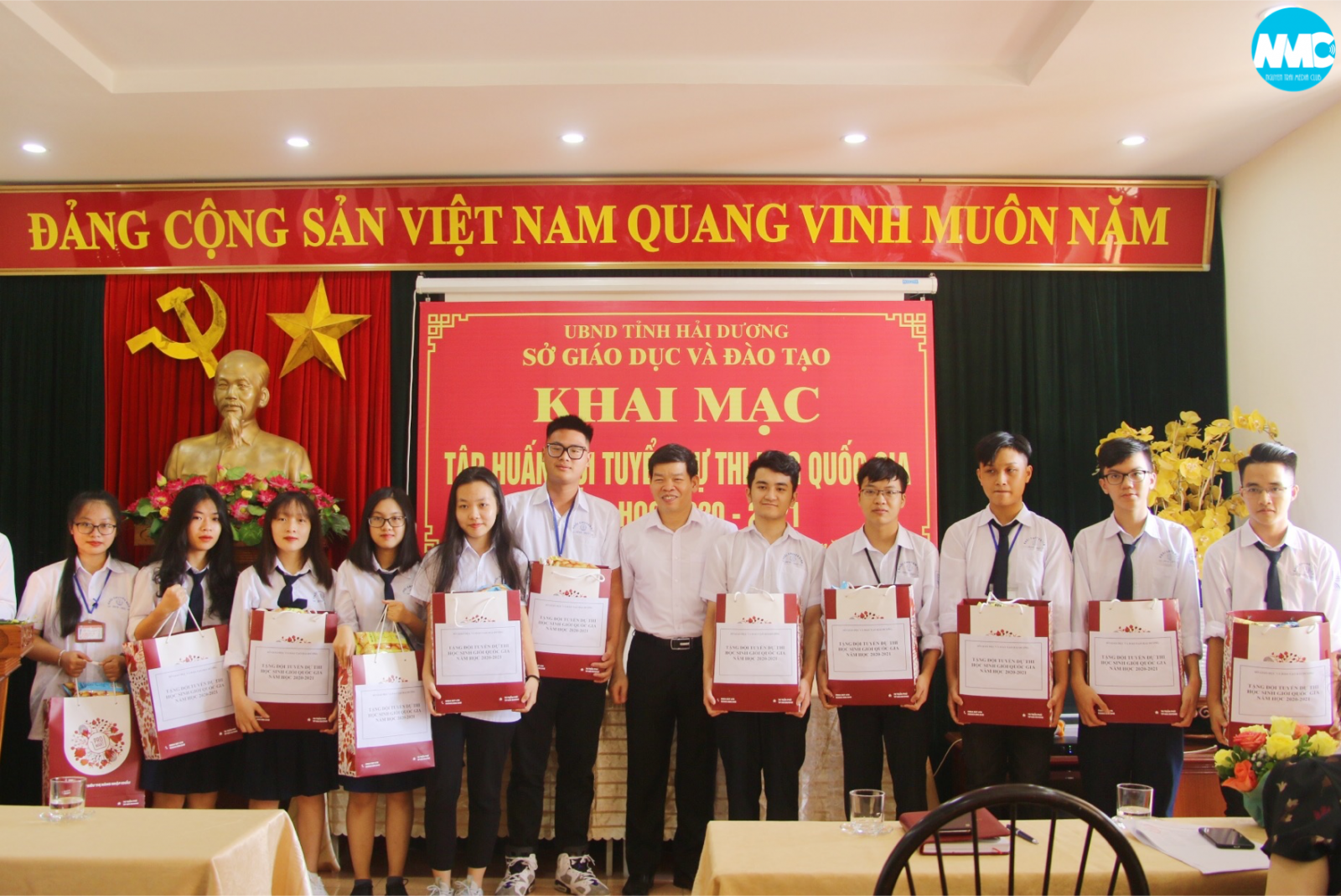 Chính thức khai mạc đợt tập huấn đội tuyển dự thi học sinh giỏi Quốc gia năm học 2020-2021