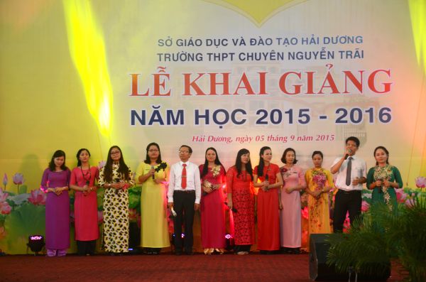 Tưng bừng lễ khai giảng năm học mới