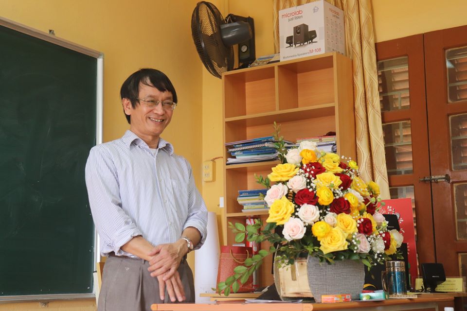 Thầy Tô Xuân Hải – Hơn cả một giáo viên dạy Toán